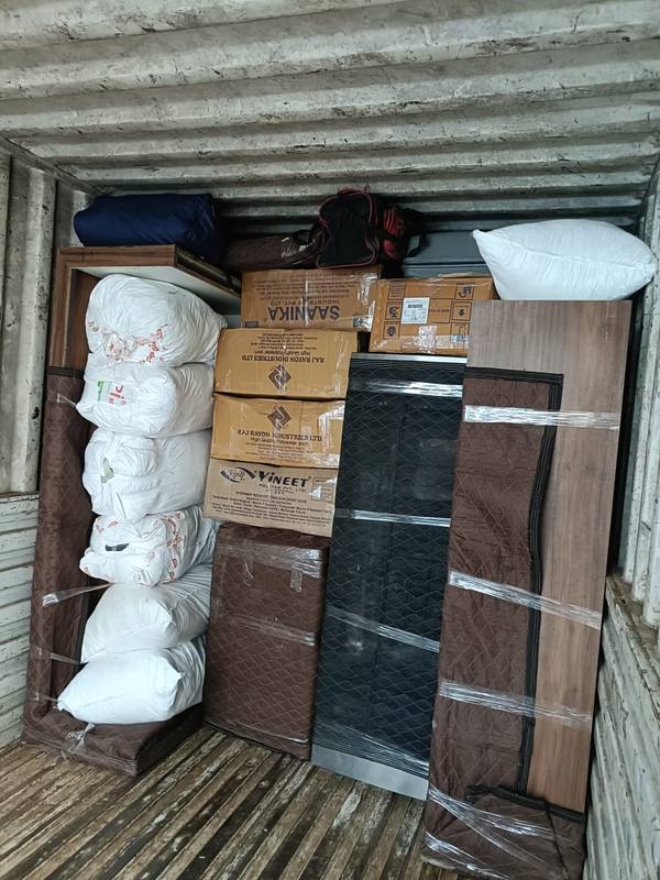 Container Loading — Full View – Shiftingeasy Packers and Movers