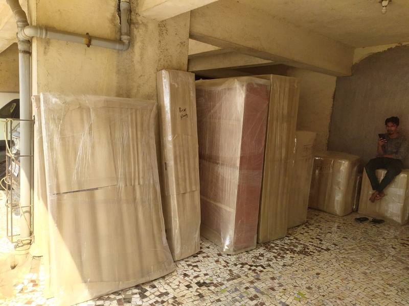 Wardrobe & Bed Parts Wrapped – Shiftingeasy Packers and Movers